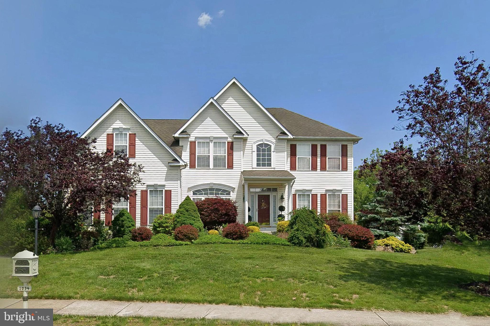 MACOBY WOODS - Residential