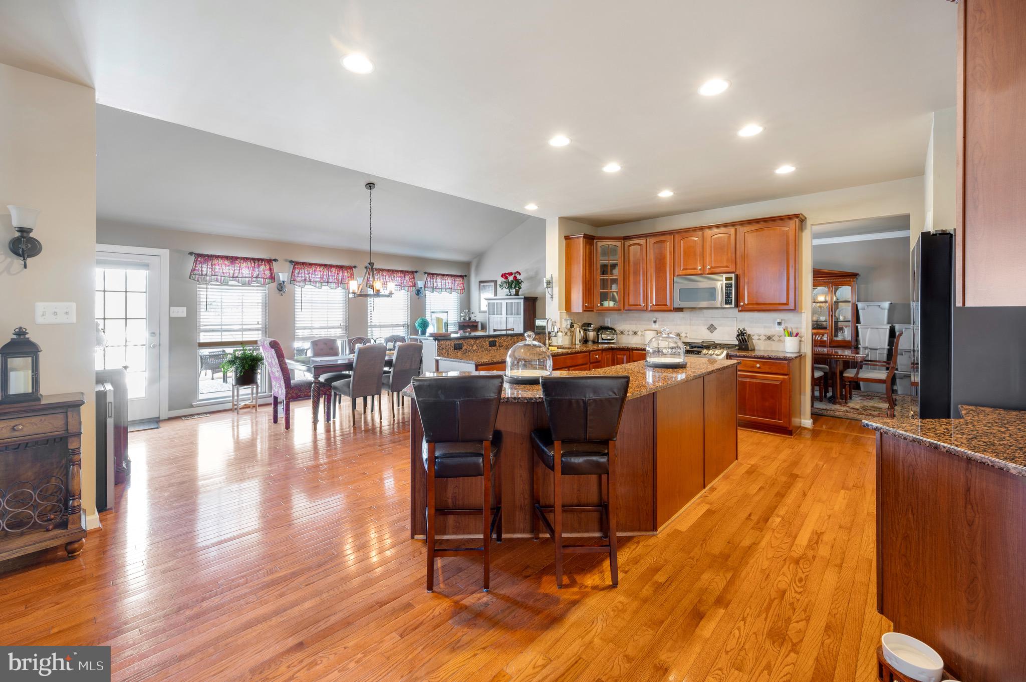 MACOBY WOODS - Residential