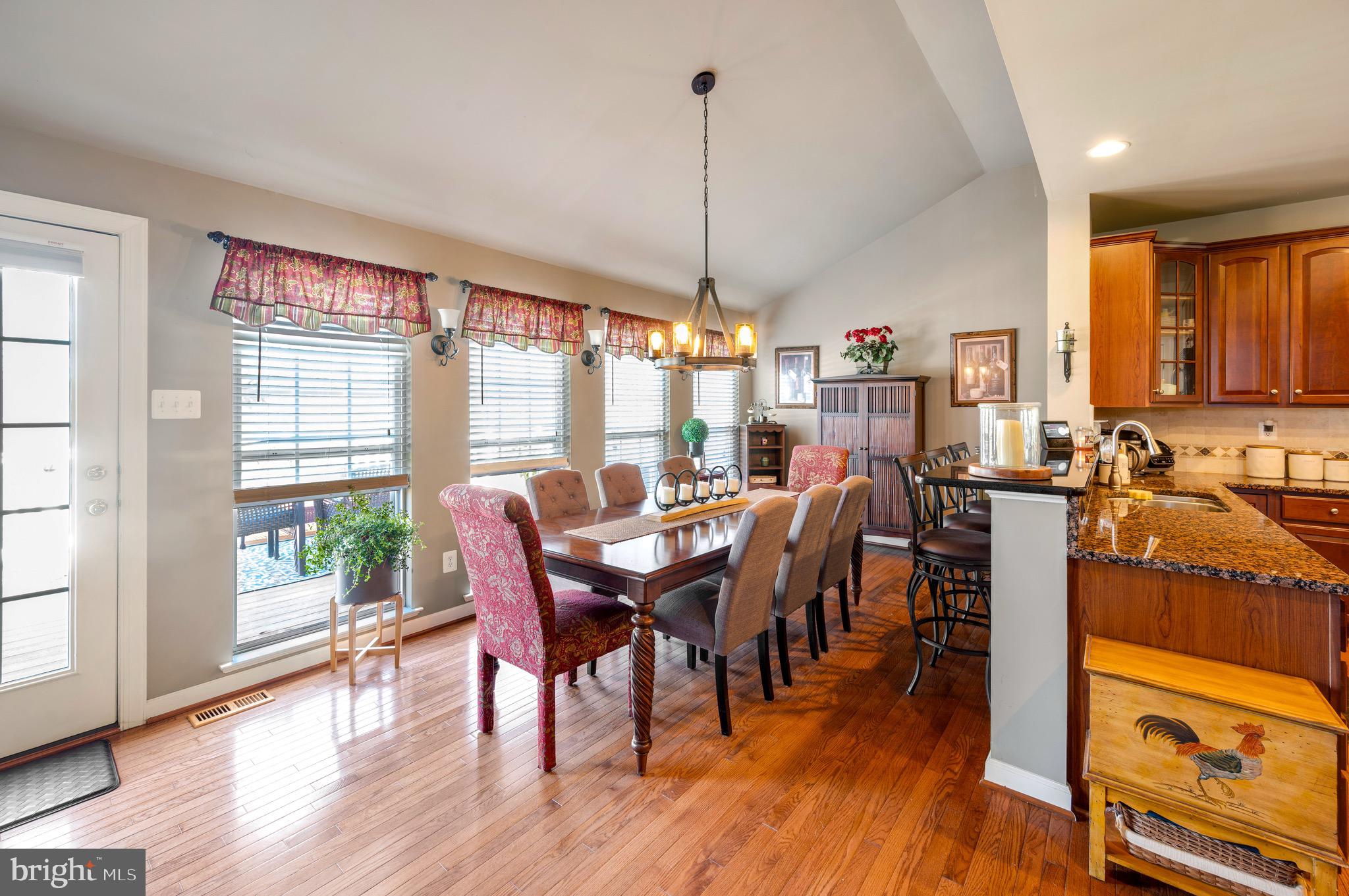 MACOBY WOODS - Residential