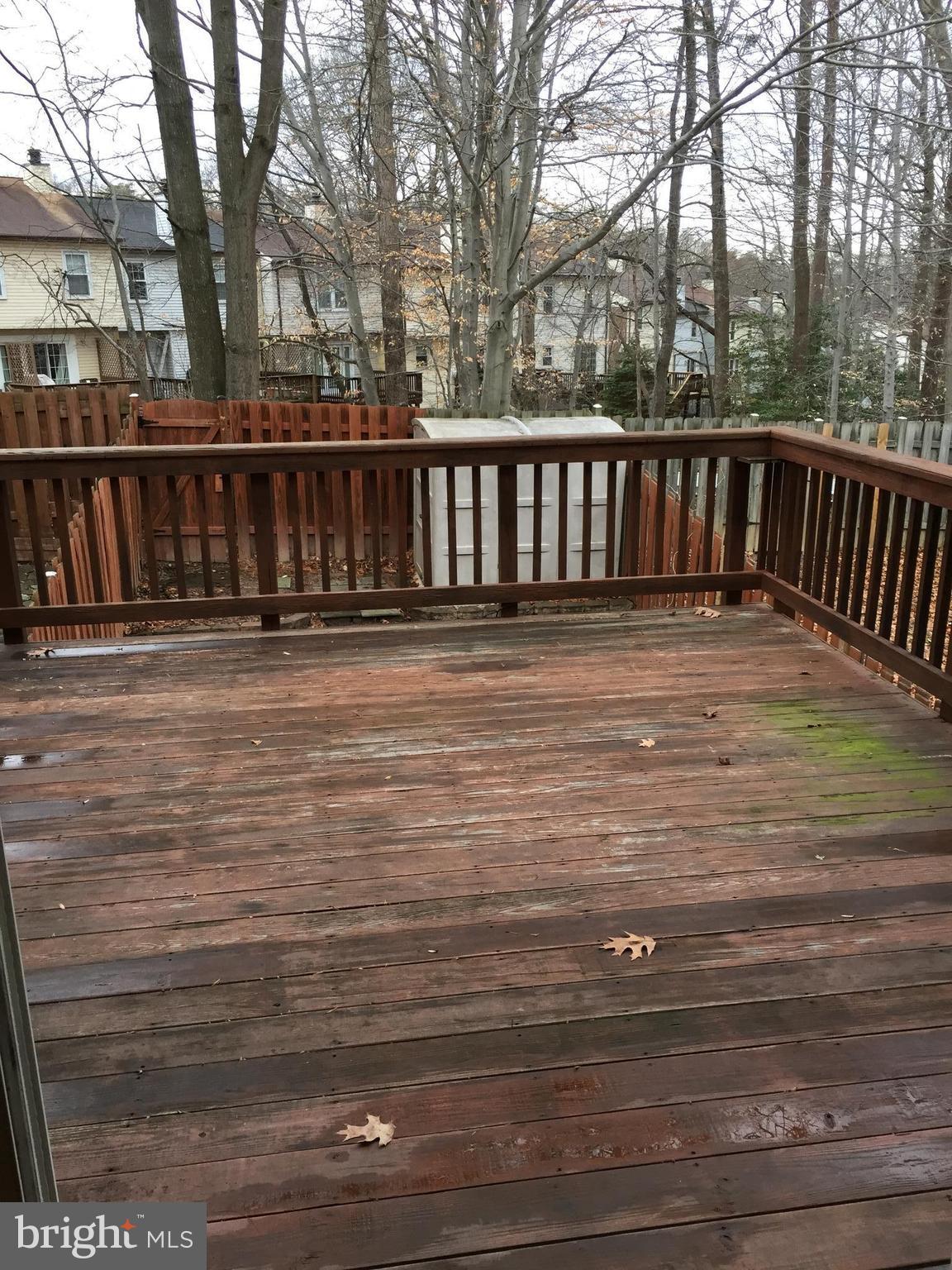 WOODSTREAM - Residential Lease