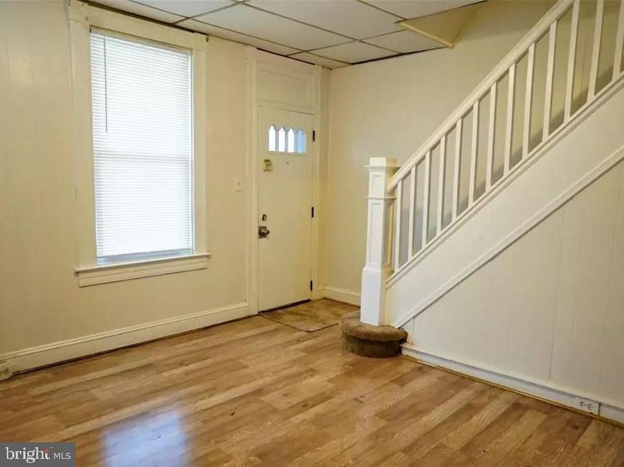 Great price! Great area!  Property has lead free cert and is registered with MDE.  Ready for your tenant.