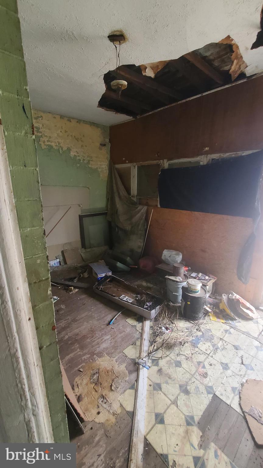 TEMPLE UNIVERSITY - Residential