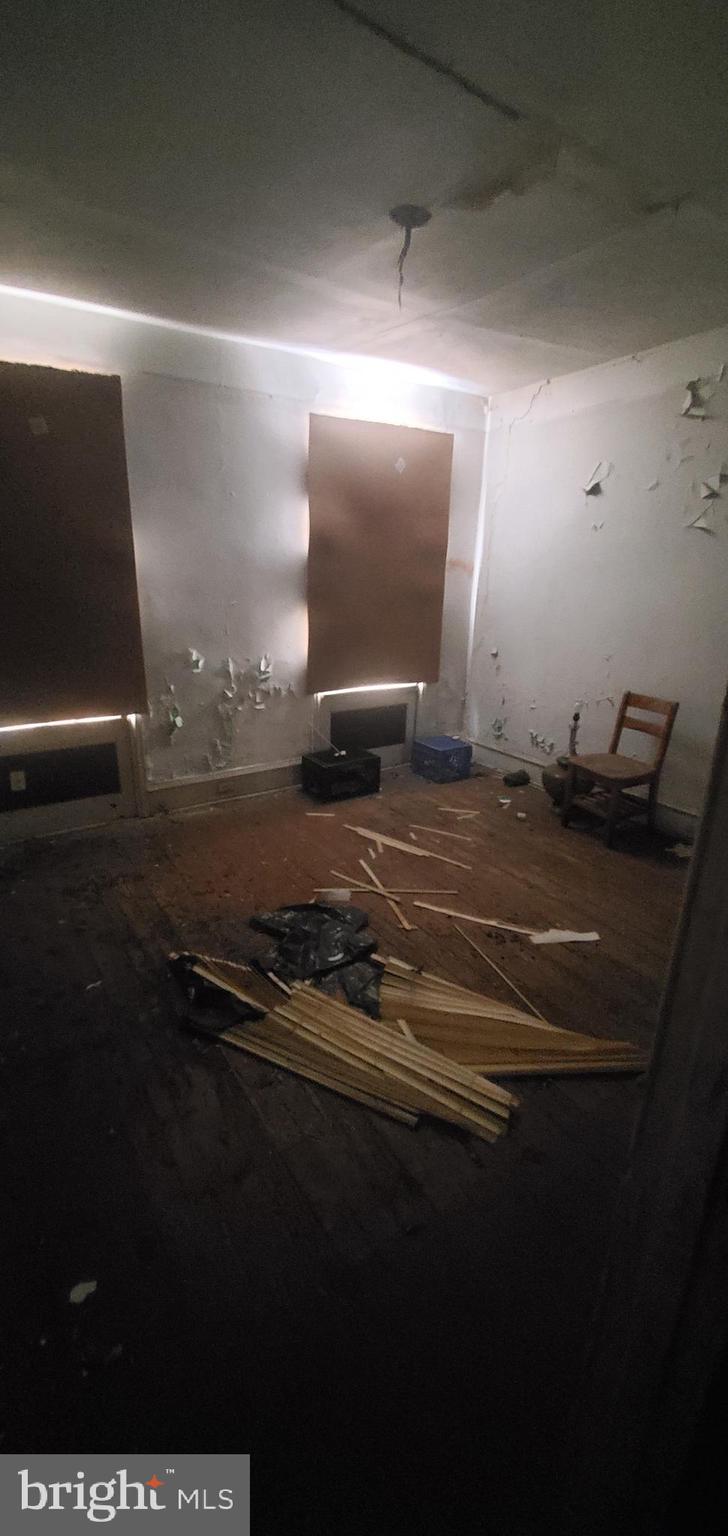 TEMPLE UNIVERSITY - Residential