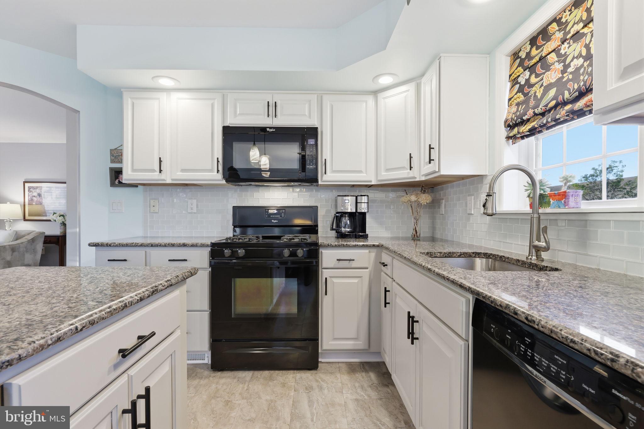 BLUE BELL SPRINGS - Residential