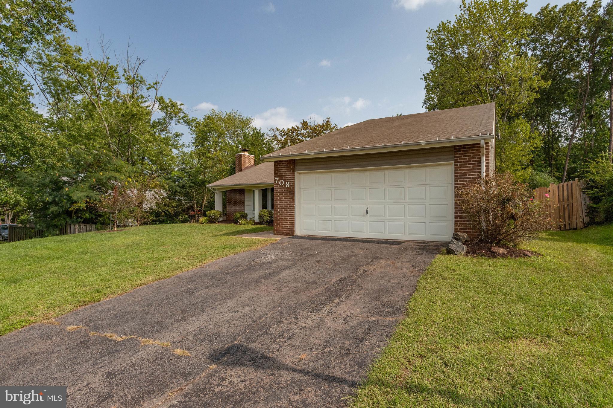 SUGARLAND RUN - Residential