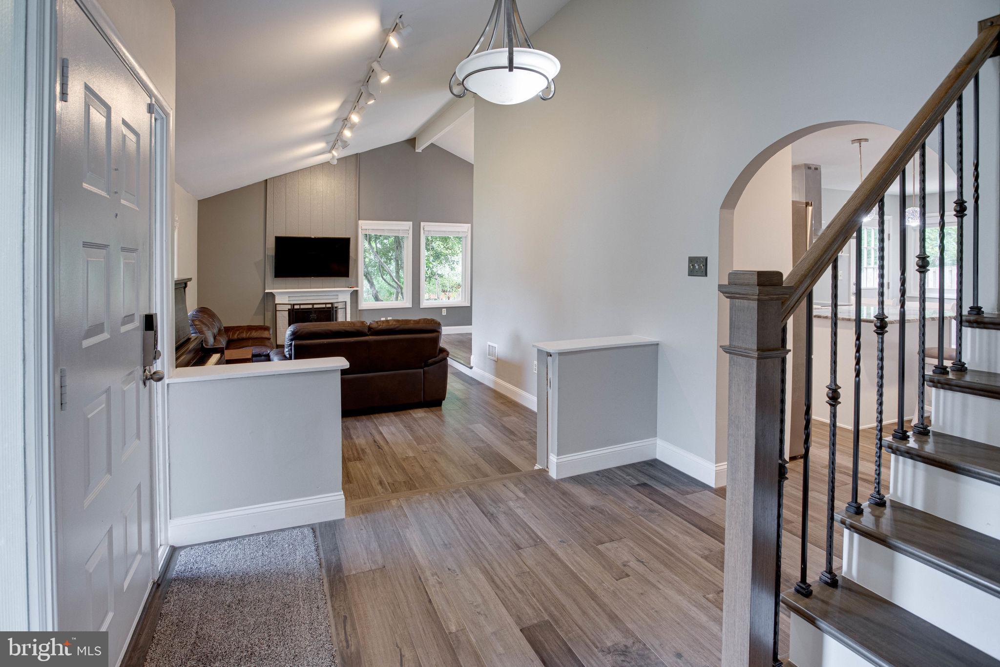 SUGARLAND RUN - Residential