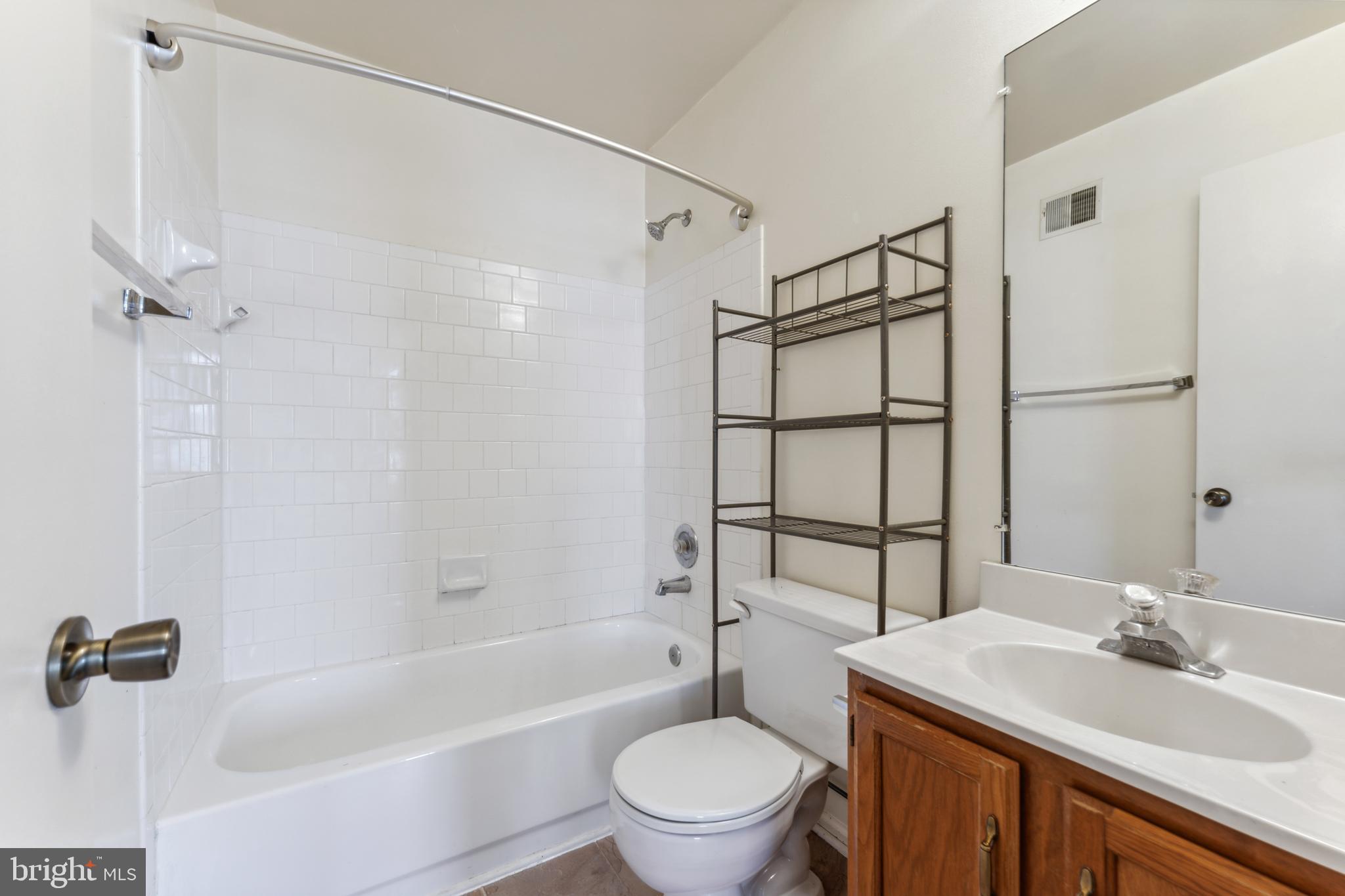 TUDOR OAKS - Residential Lease