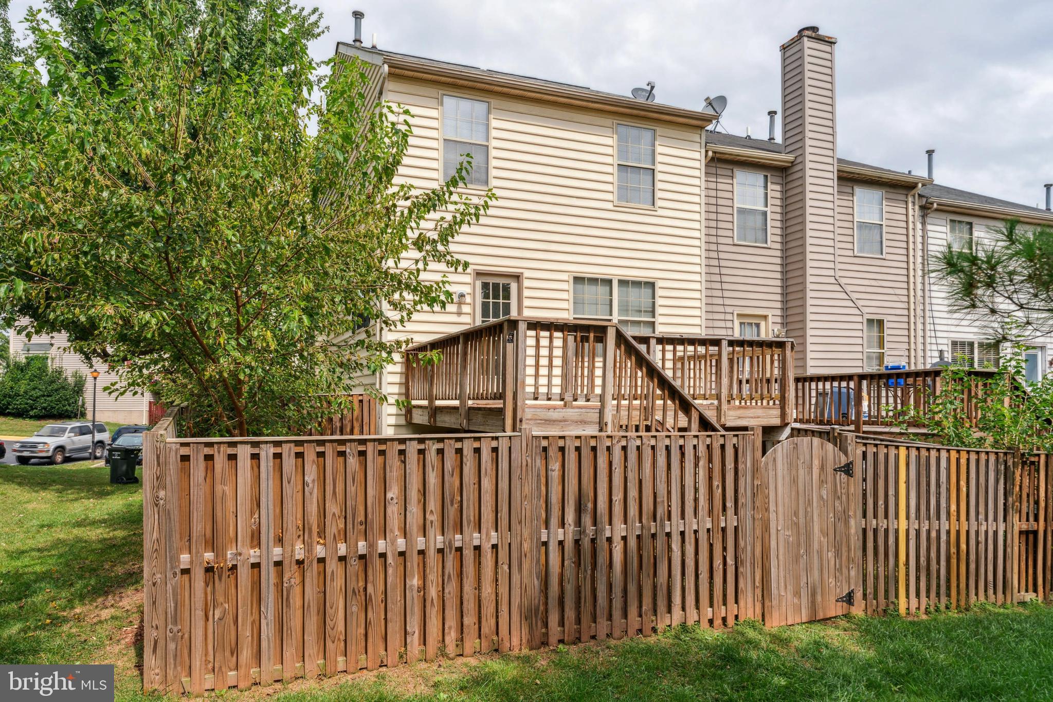 TUDOR OAKS - Residential Lease