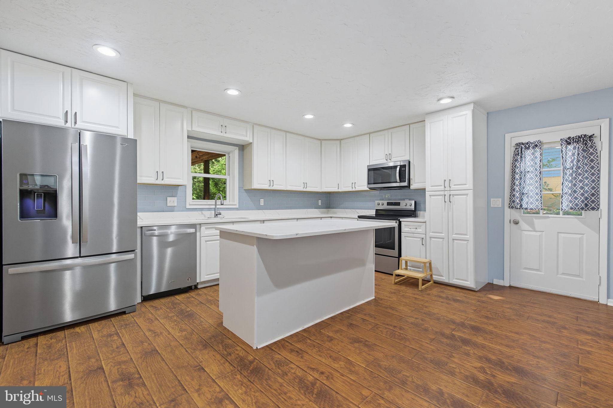 AQUIA HARBOUR - Residential