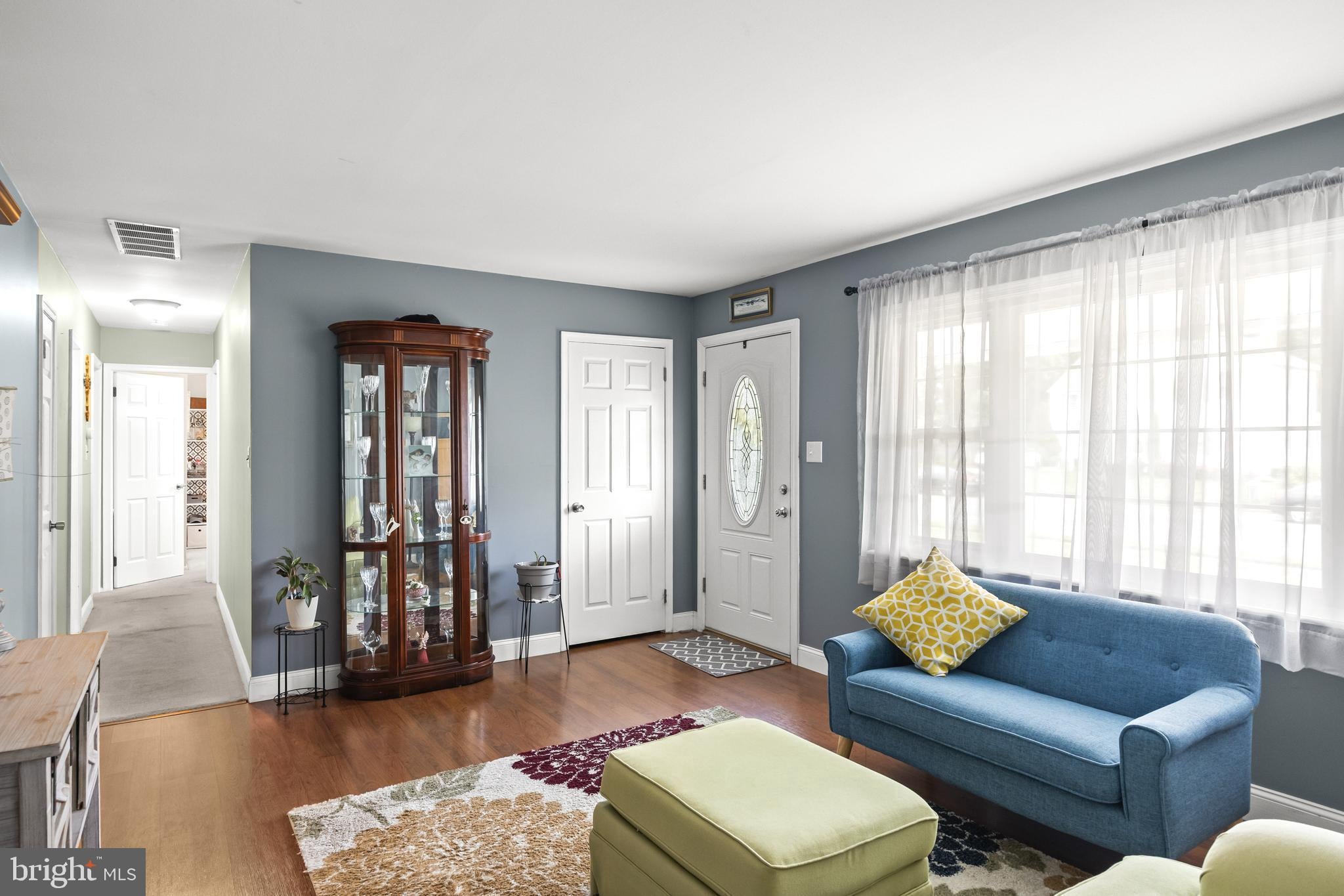 211 TENBY CHASE DRIVE