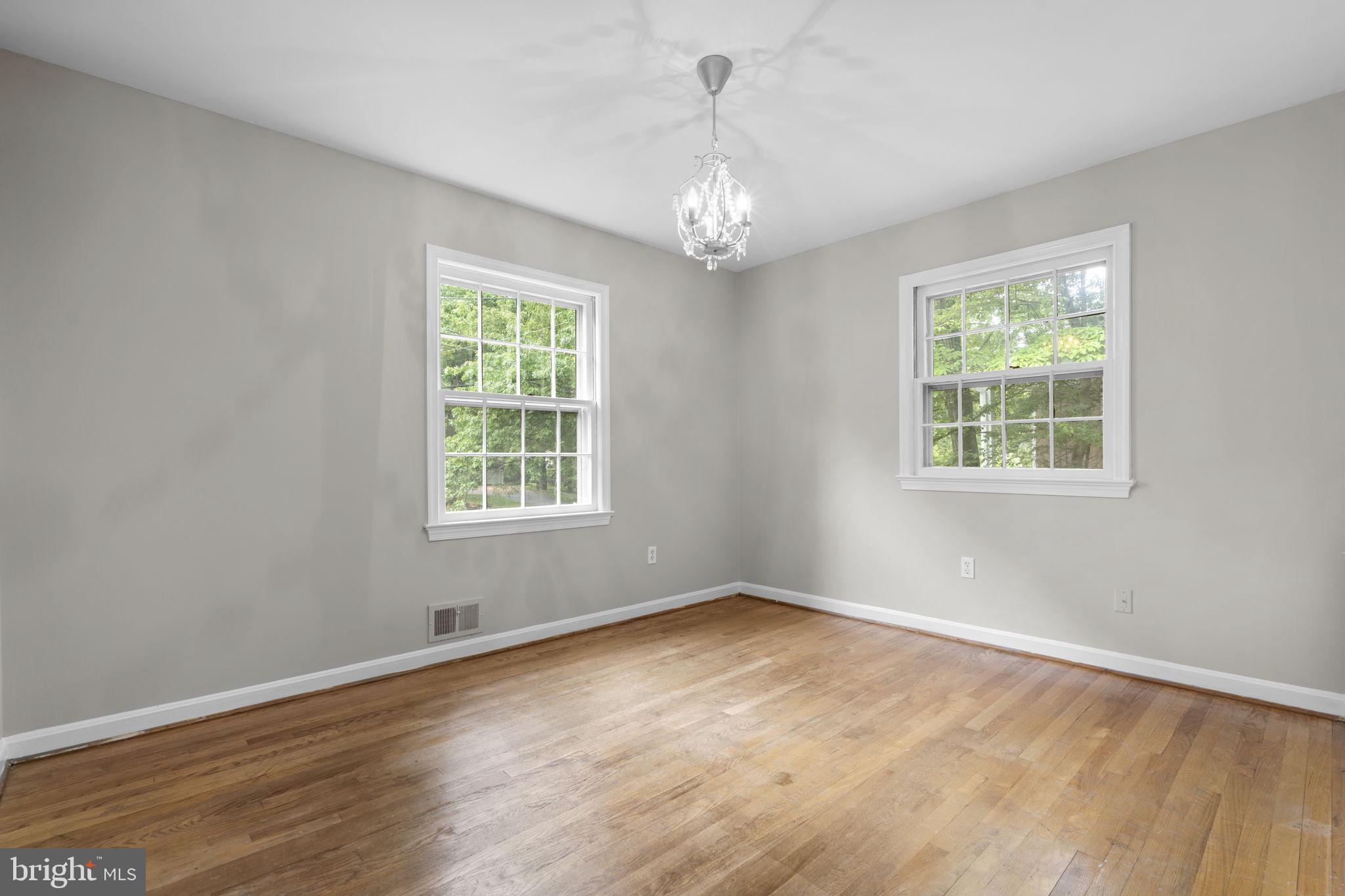 POTOMAC WOODS - Residential