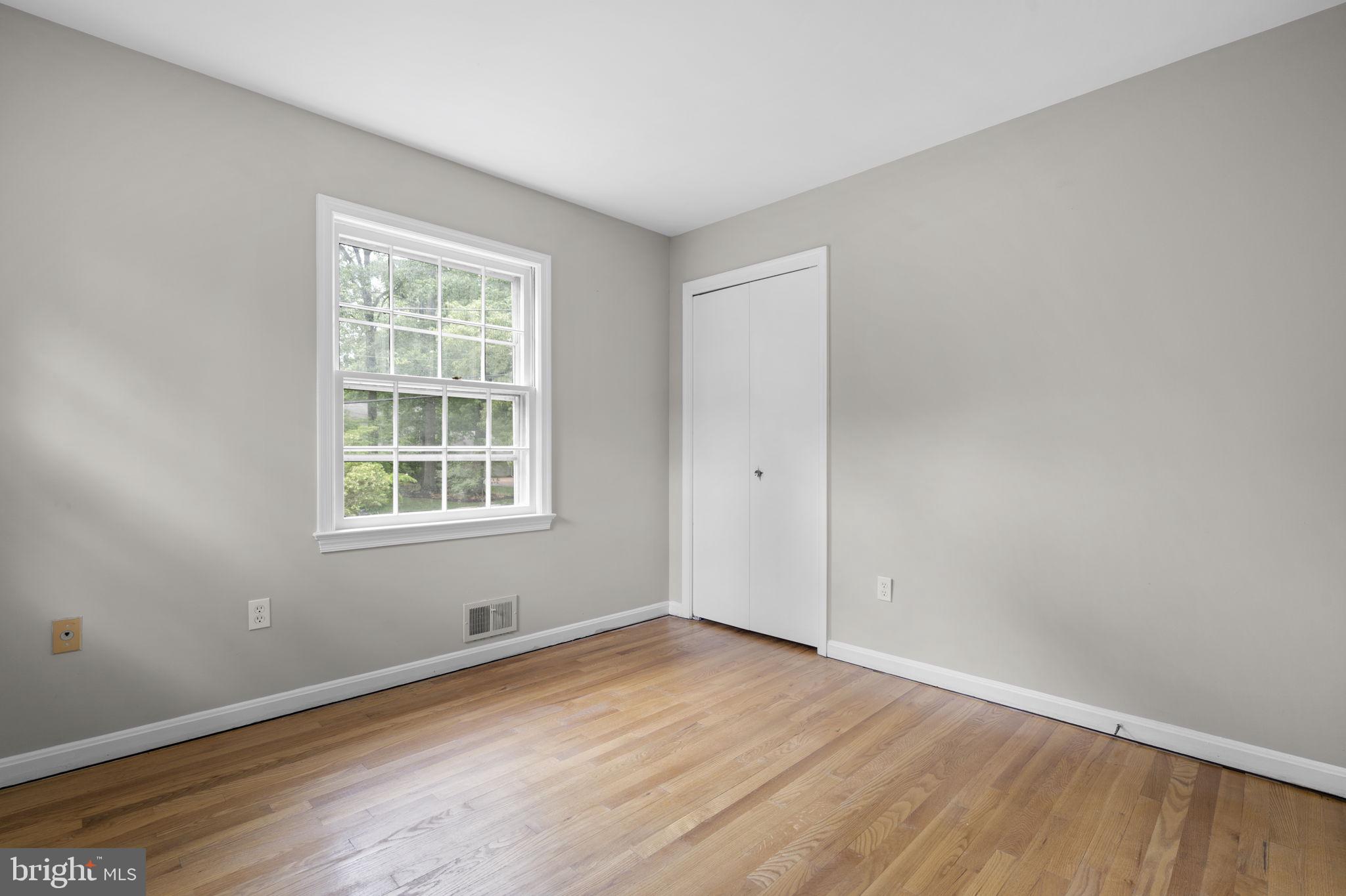 POTOMAC WOODS - Residential
