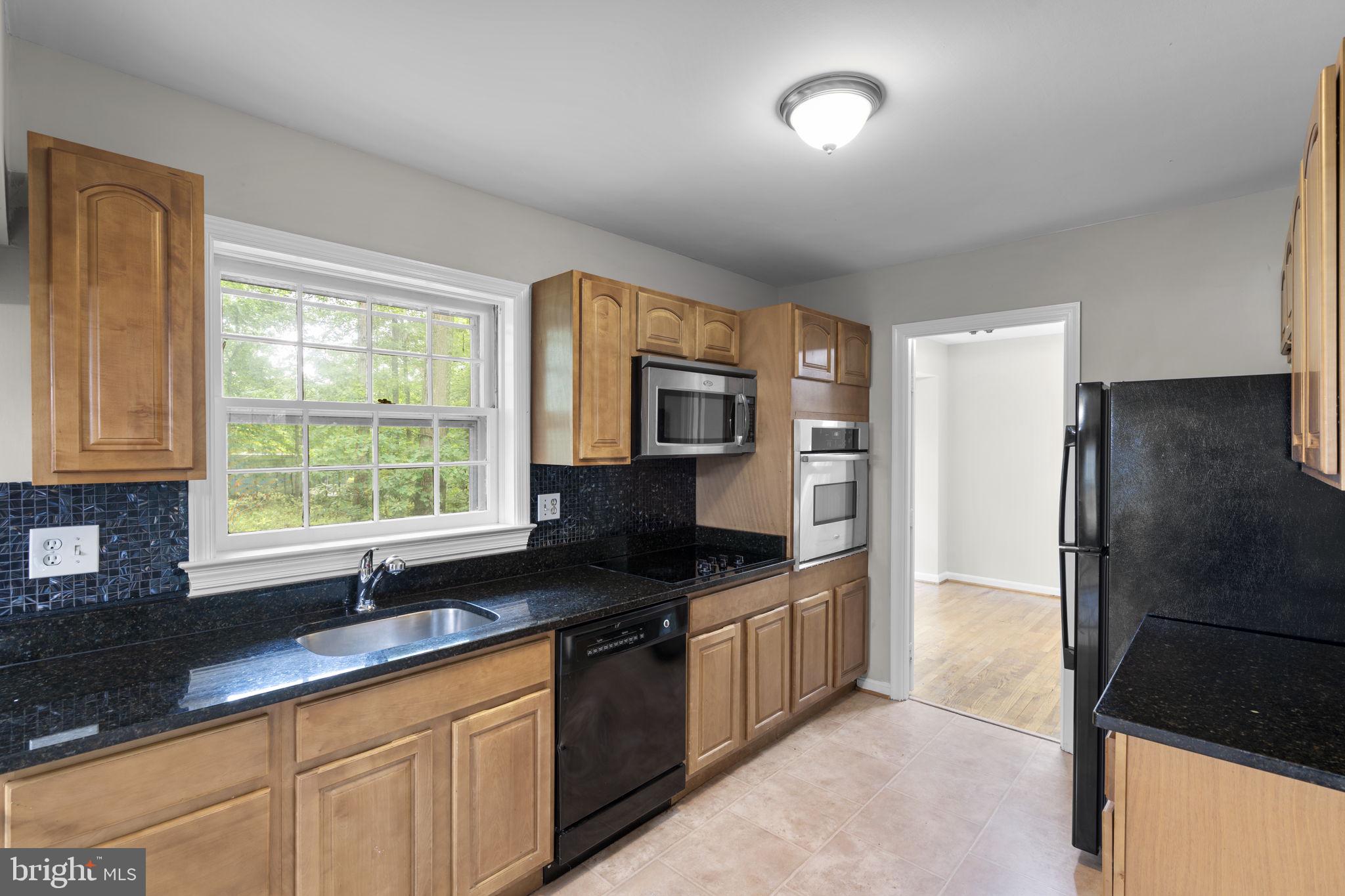 POTOMAC WOODS - Residential