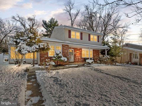 302 CORNELL AVENUE STRATFORD NJ 08084