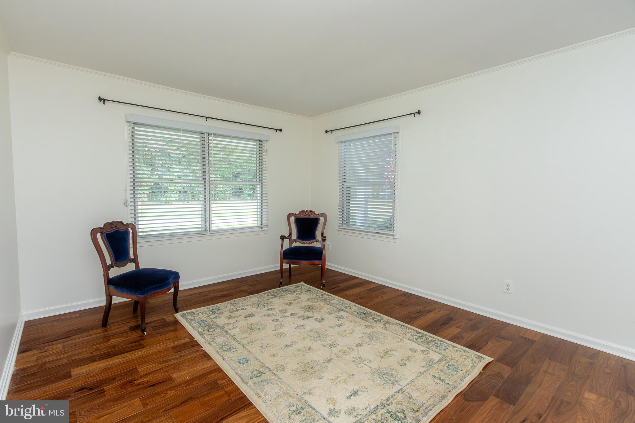 LITTLE WOODS - Residential