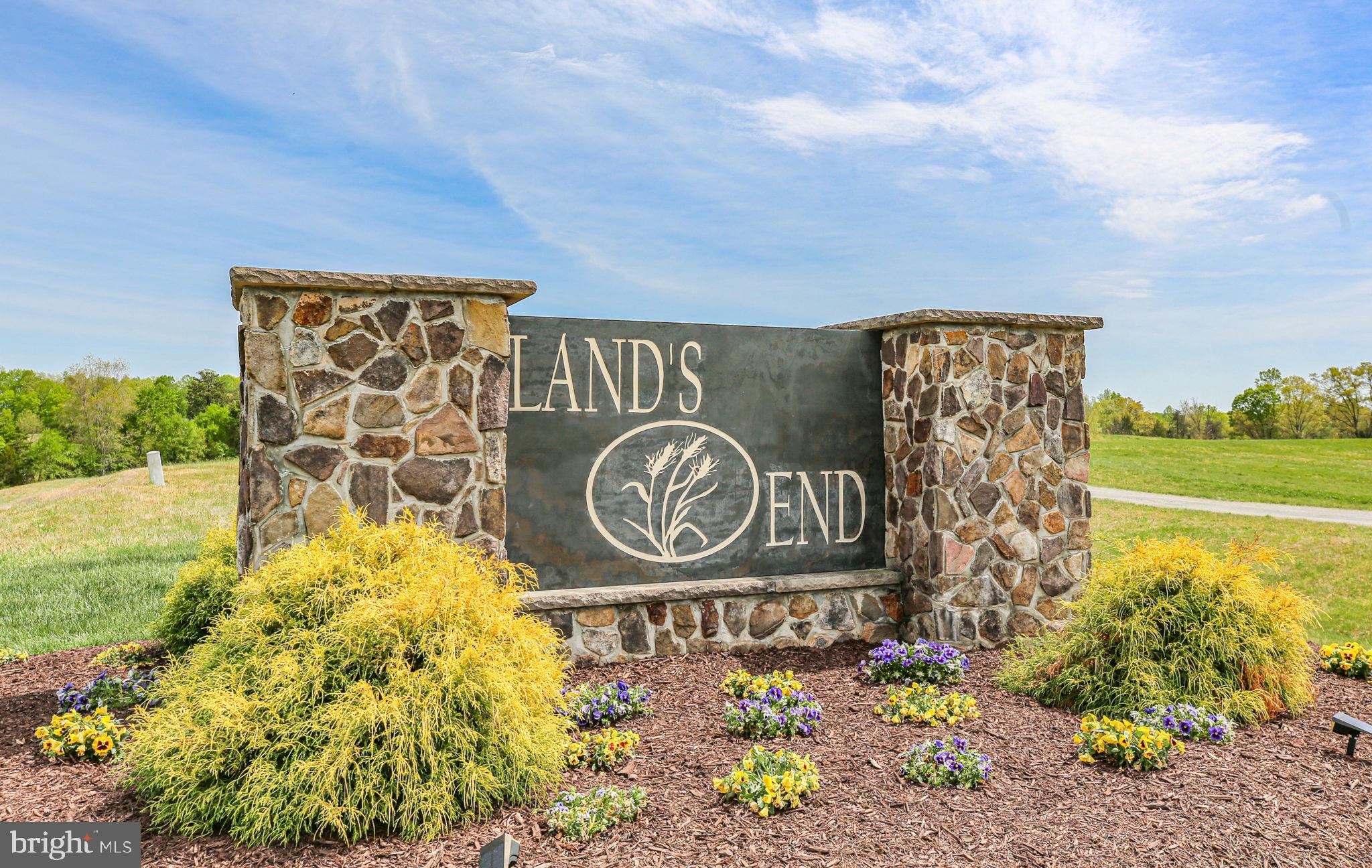 LANDS END AT LAKE ANNA - Residential