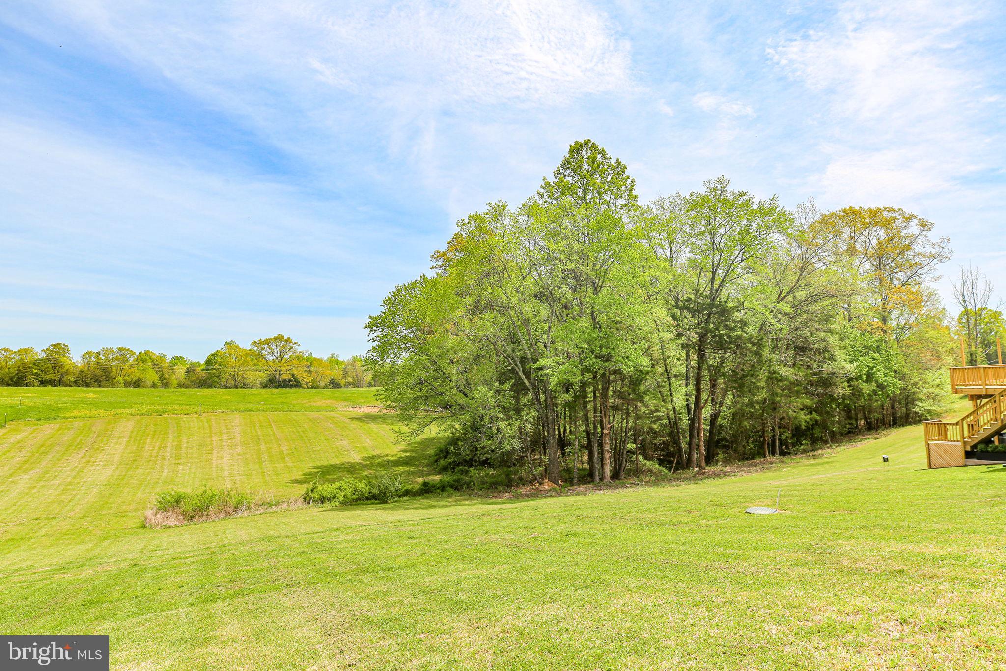 LANDS END AT LAKE ANNA - Residential