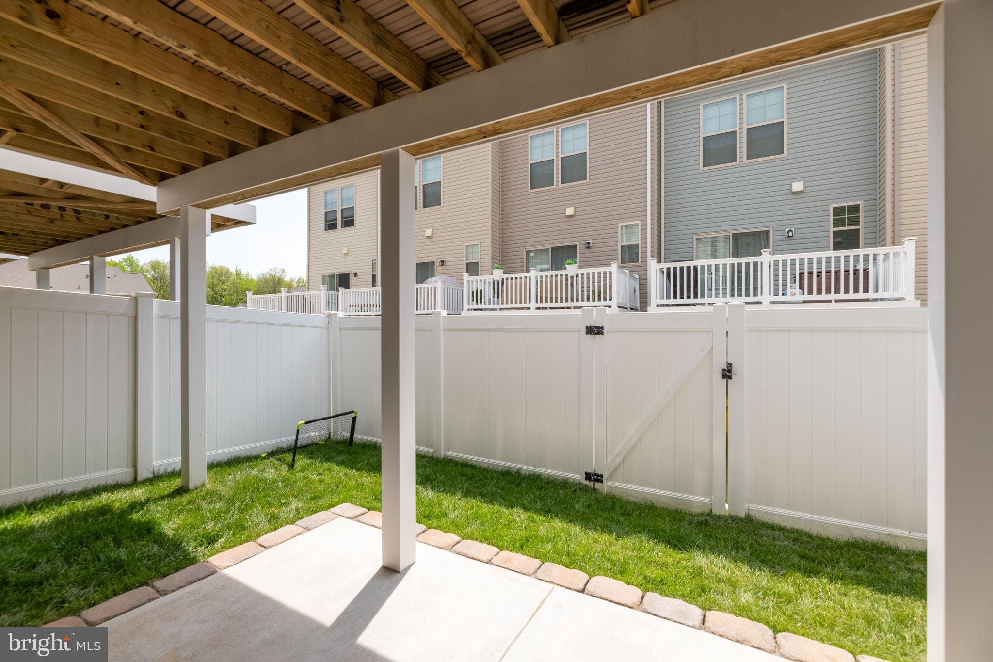 TANYARD COVE NORTH - Residential