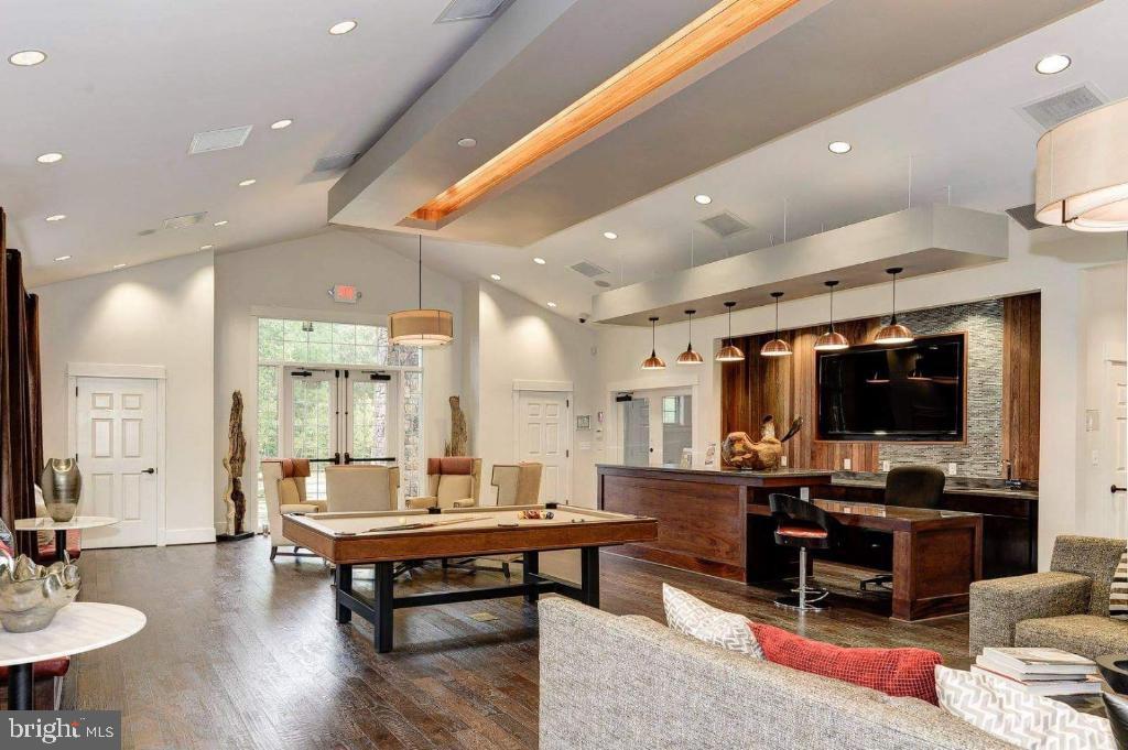 TANYARD COVE NORTH - Residential