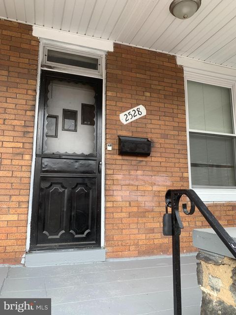 Townhouse For Sale - 2528 Aisquith Street<br/> BALTIMORE, MD 21218