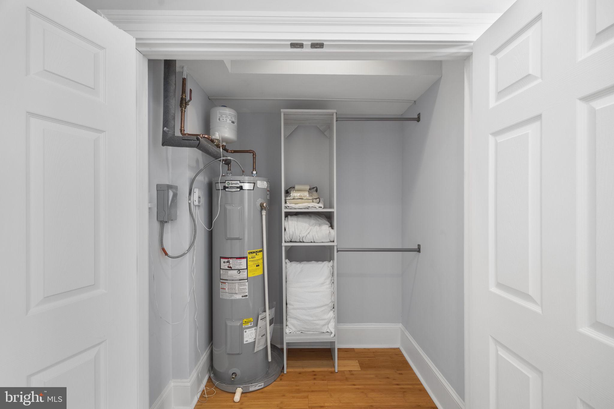 HISTORIC DISTRICT - Residential Lease