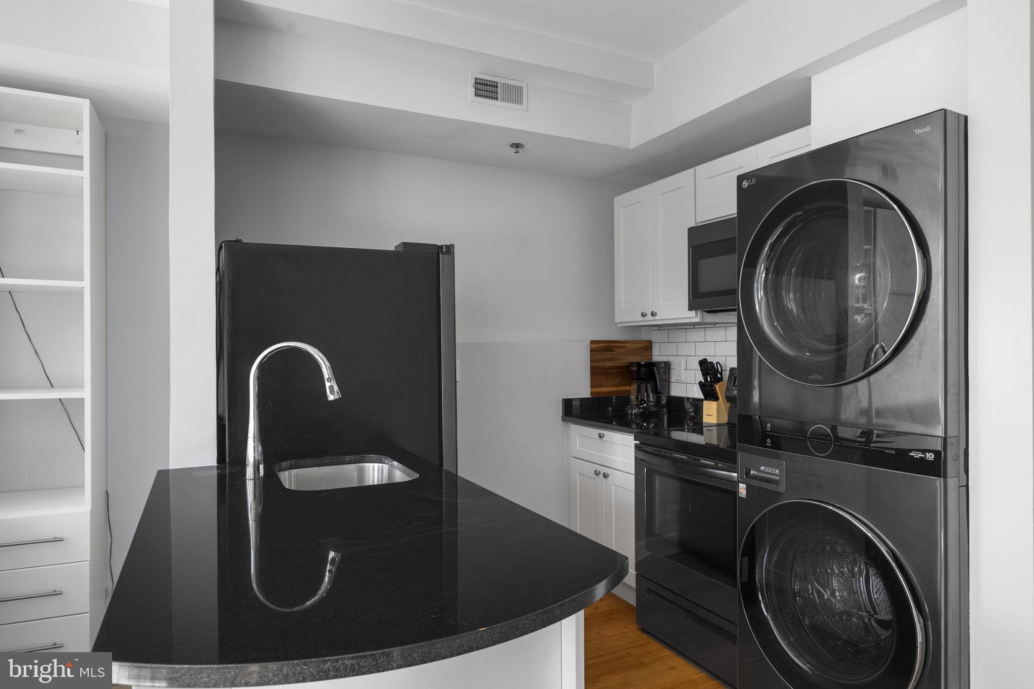 HISTORIC DISTRICT - Residential Lease