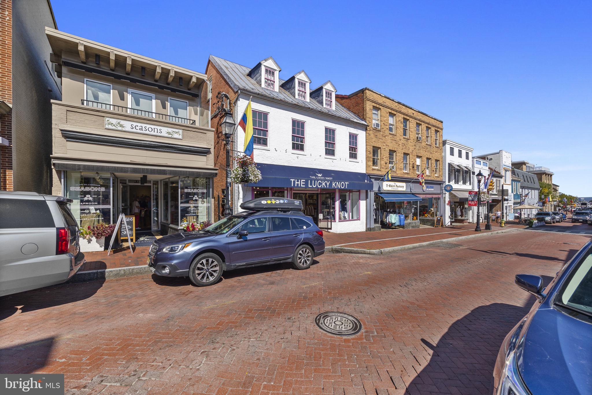 HISTORIC DISTRICT - Residential Lease