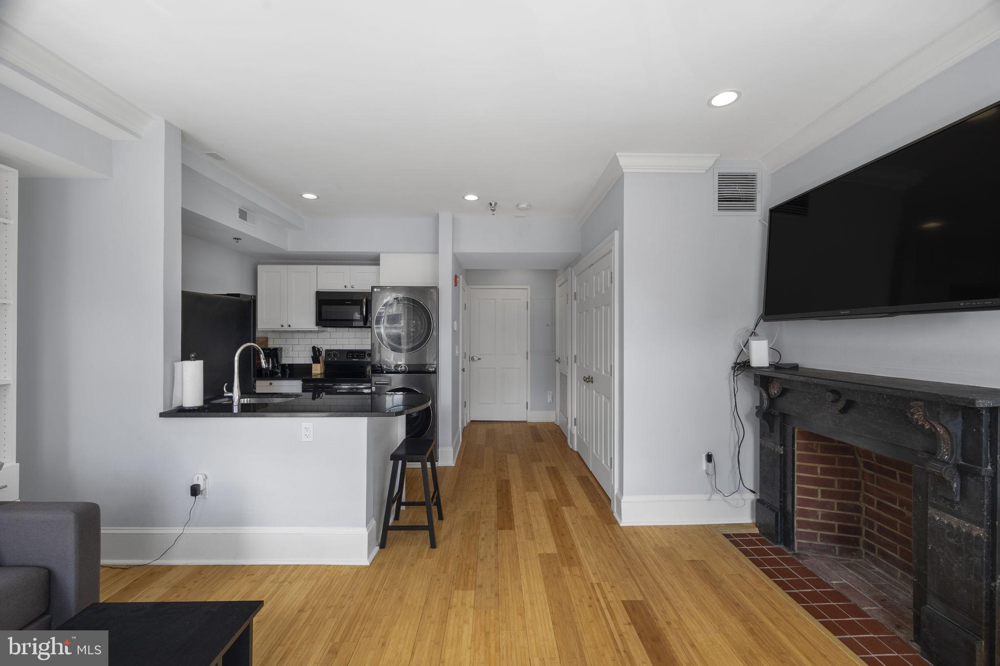 HISTORIC DISTRICT - Residential Lease