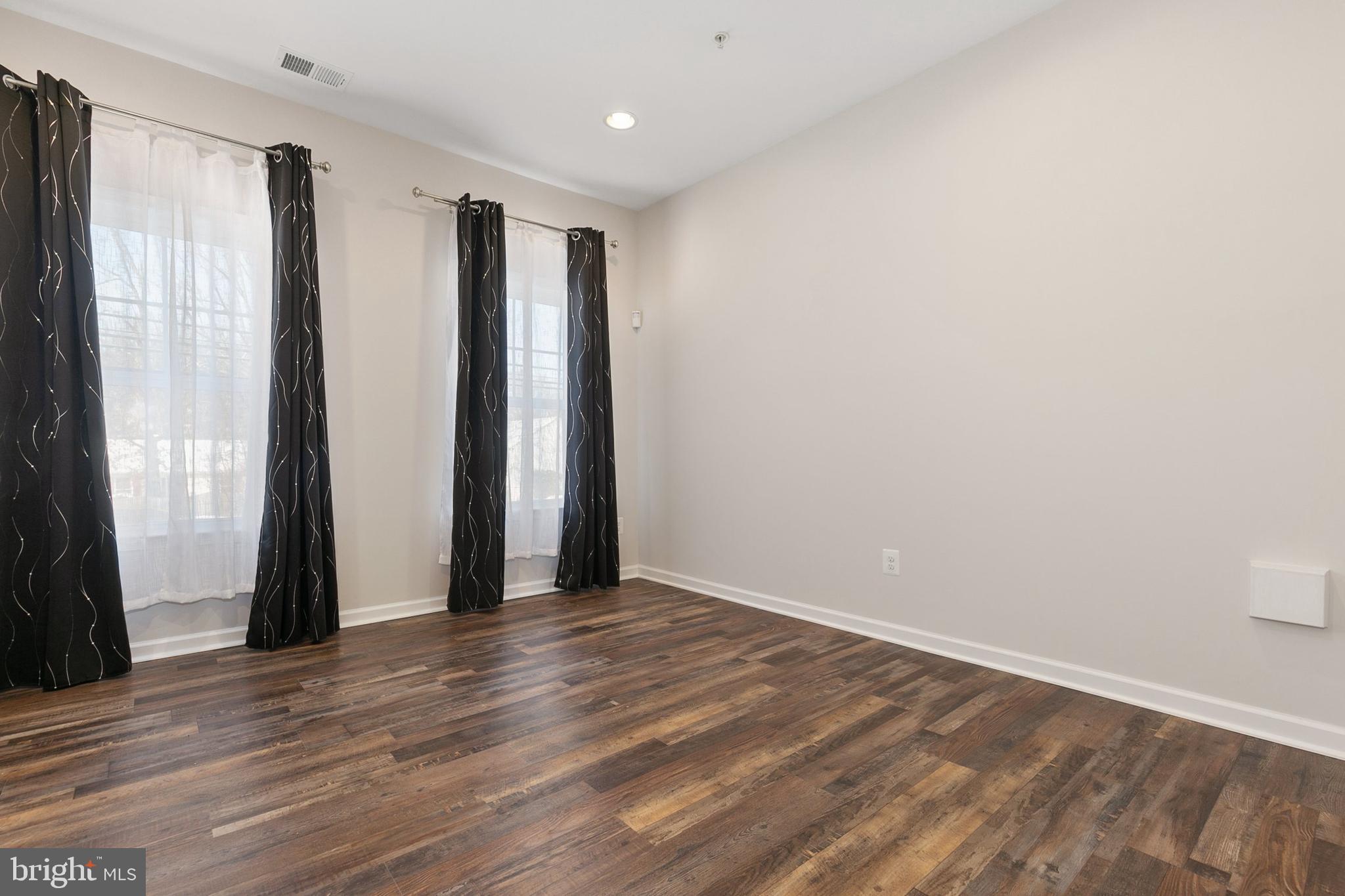 TRAVILAH STATION - Residential