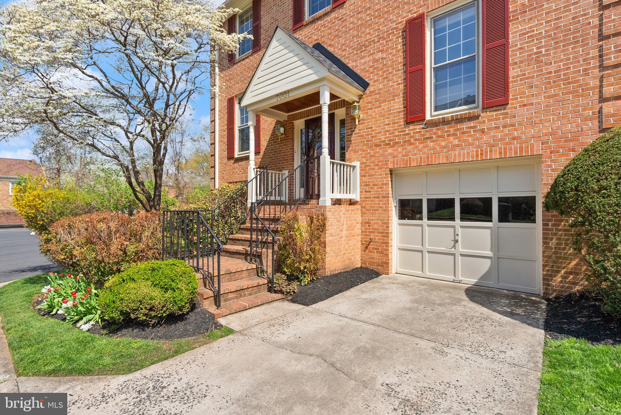 7001 DUNNINGHAM PLACE 7