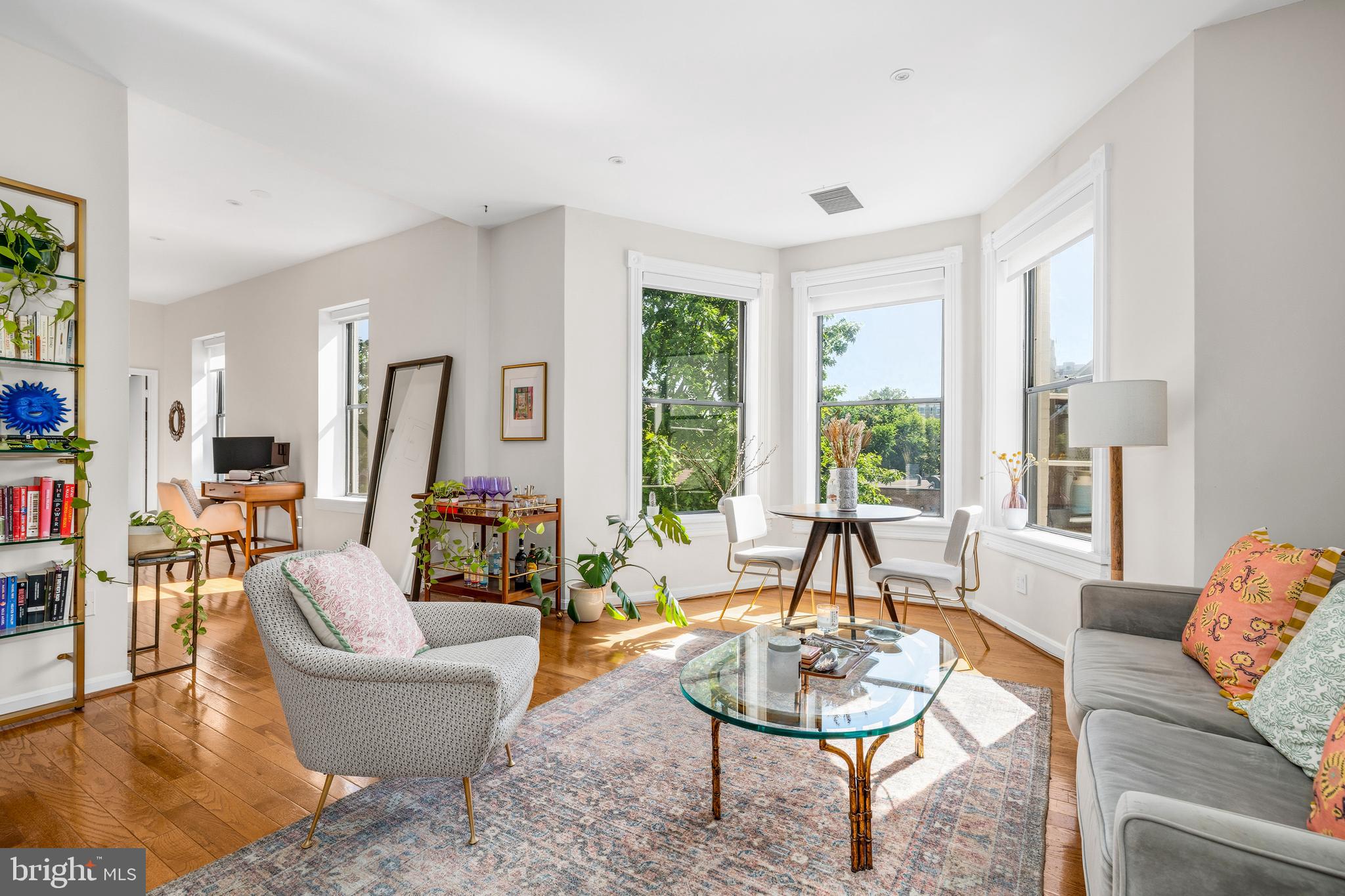 1700 15TH STREET NW 202