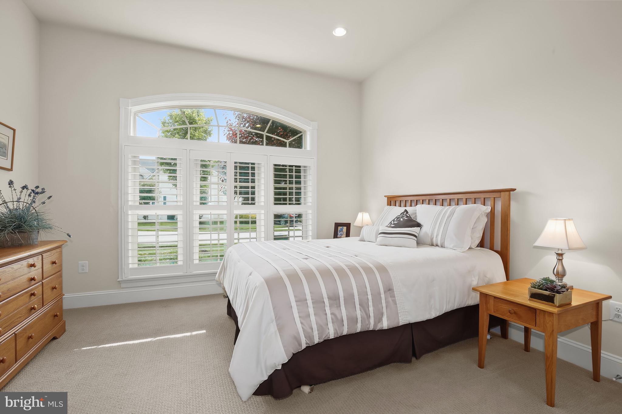 WAVERLY WOODS WEST - Residential