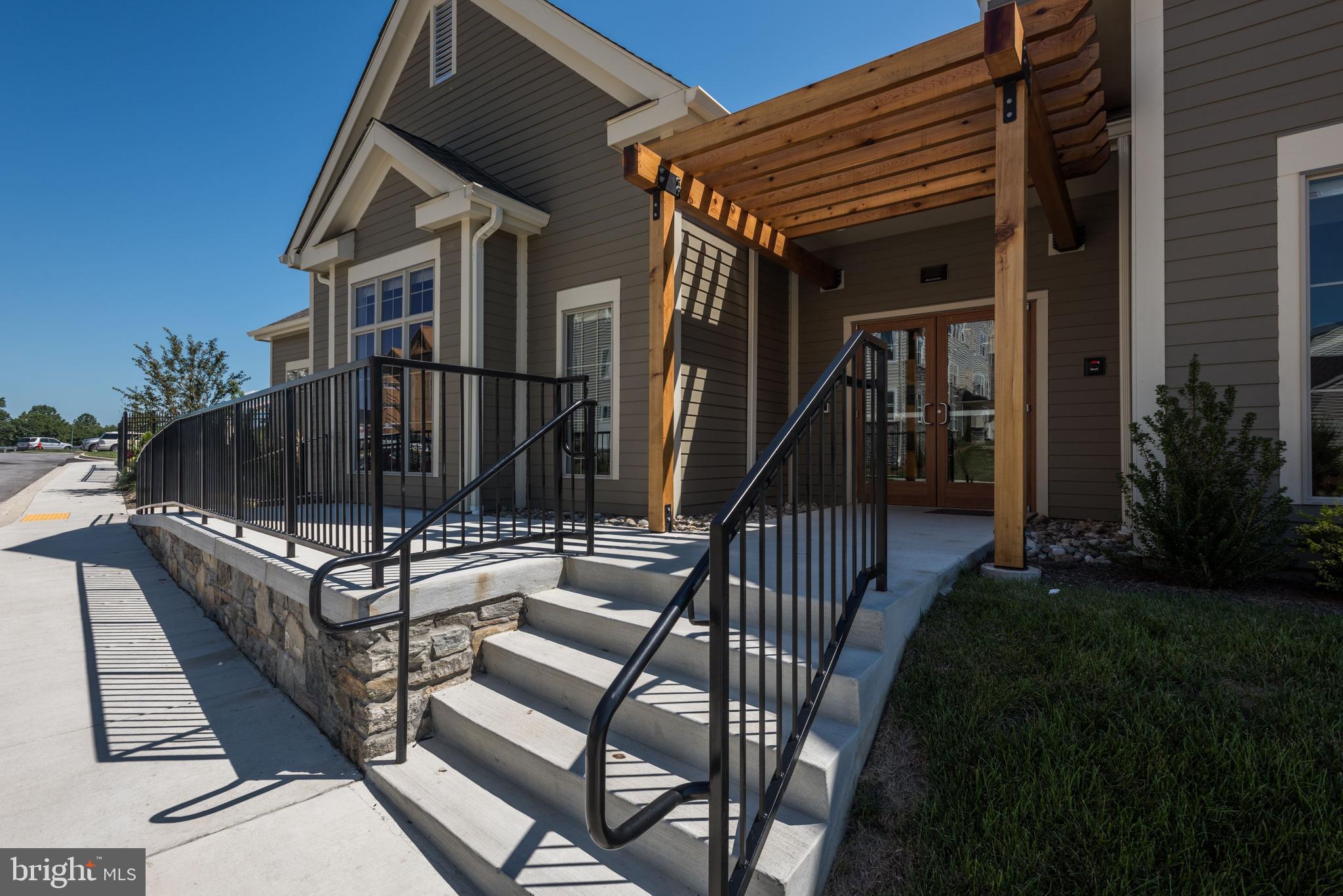 WAVERLY WOODS WEST - Residential