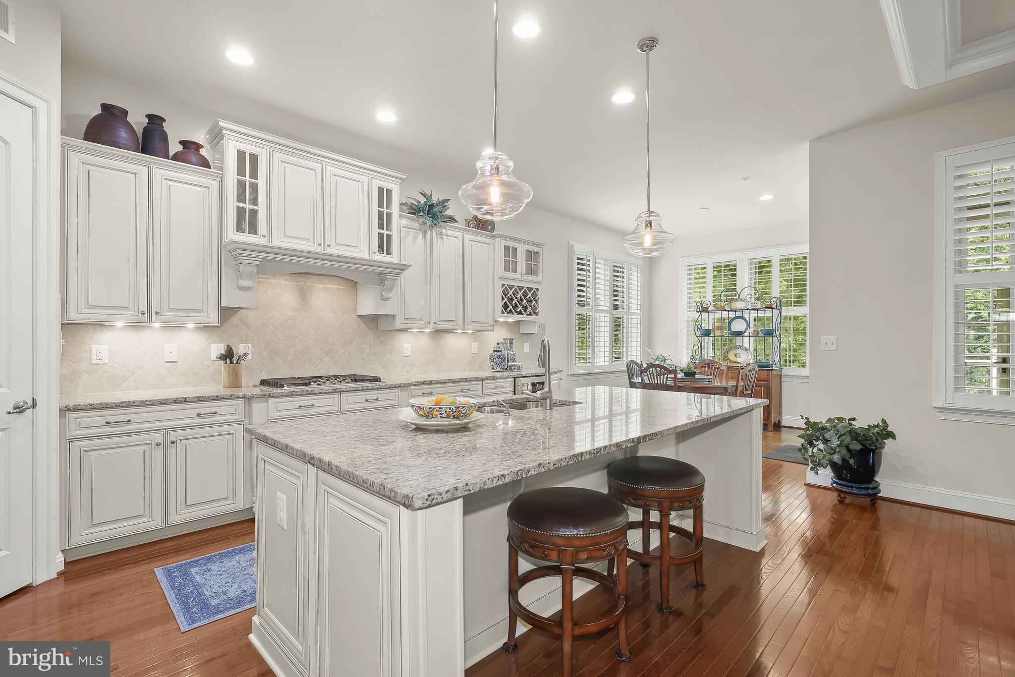 WAVERLY WOODS WEST - Residential