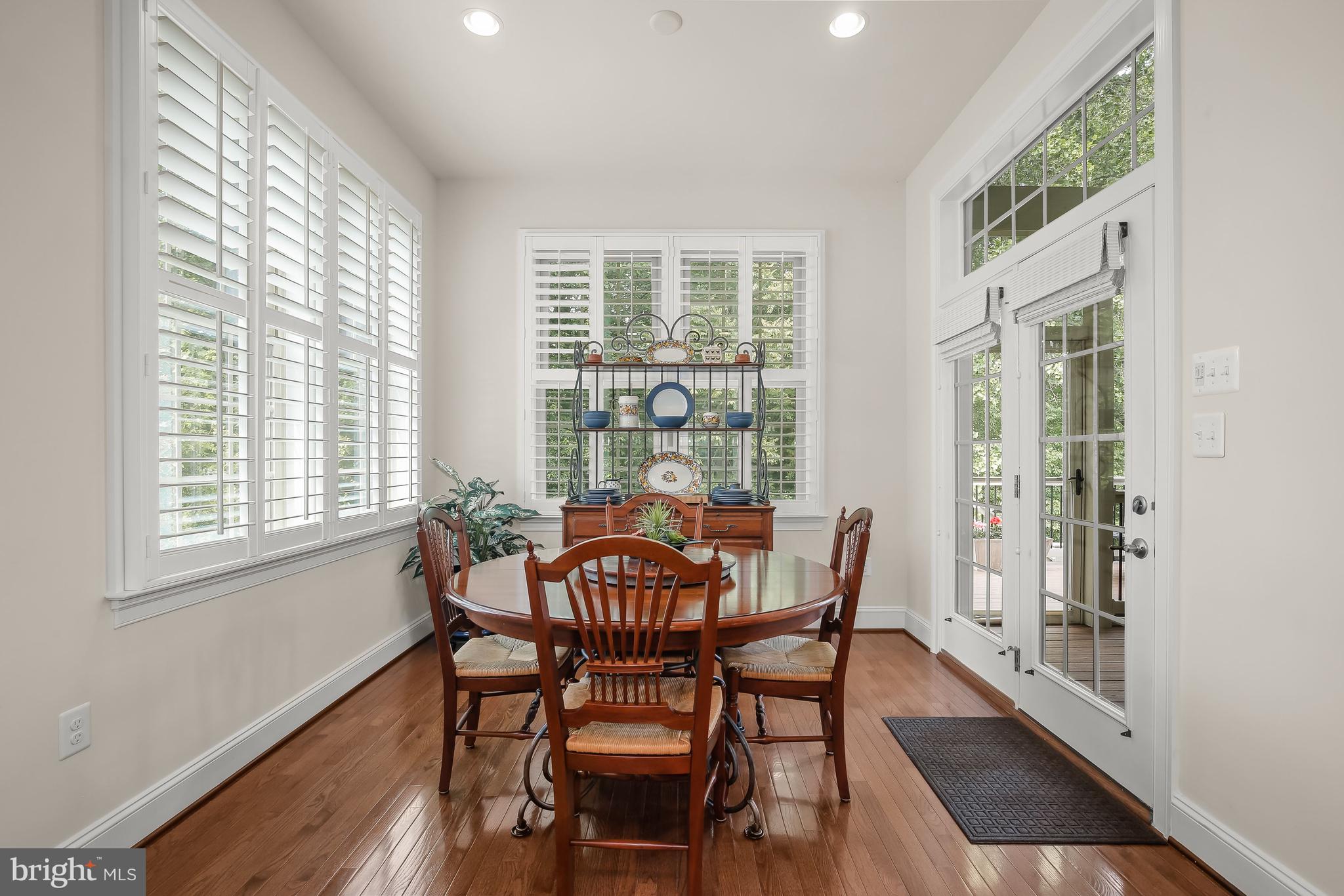 WAVERLY WOODS WEST - Residential