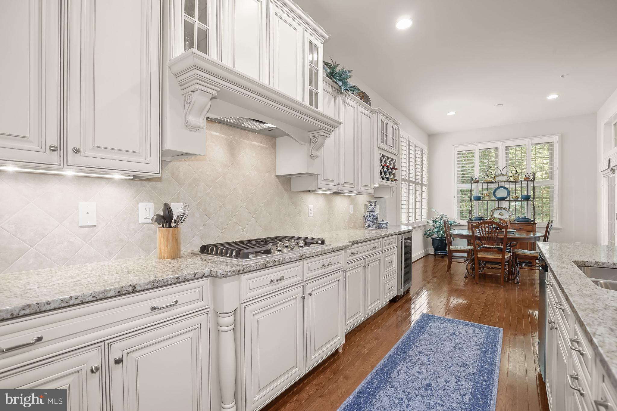 WAVERLY WOODS WEST - Residential