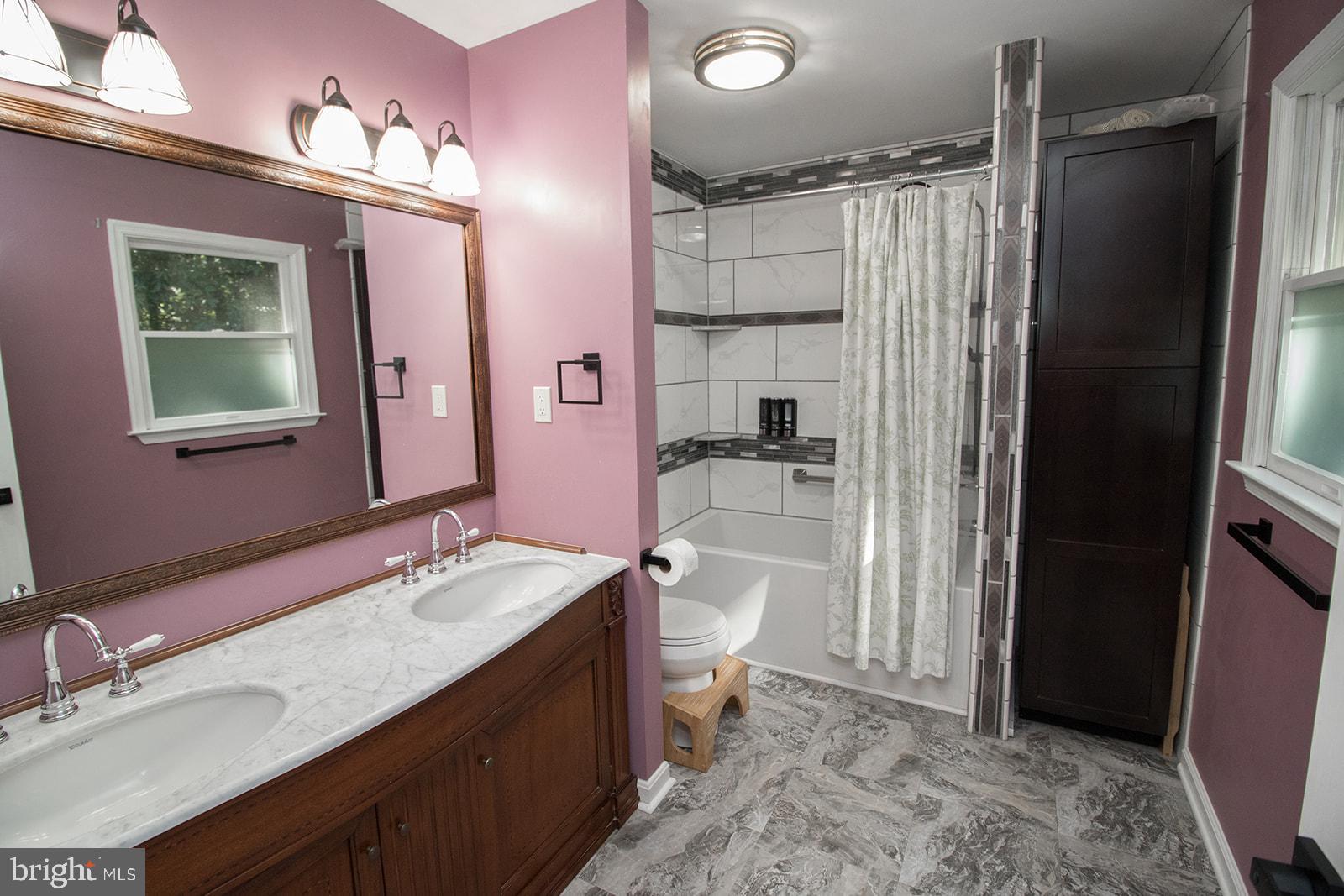 BAY RIDGE ESTATES - Residential