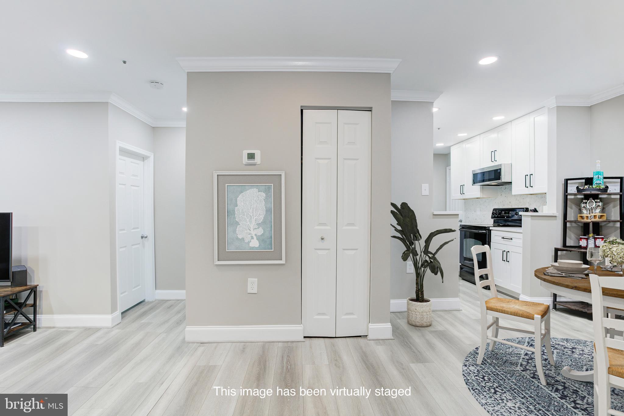 HILLWOOD - Residential