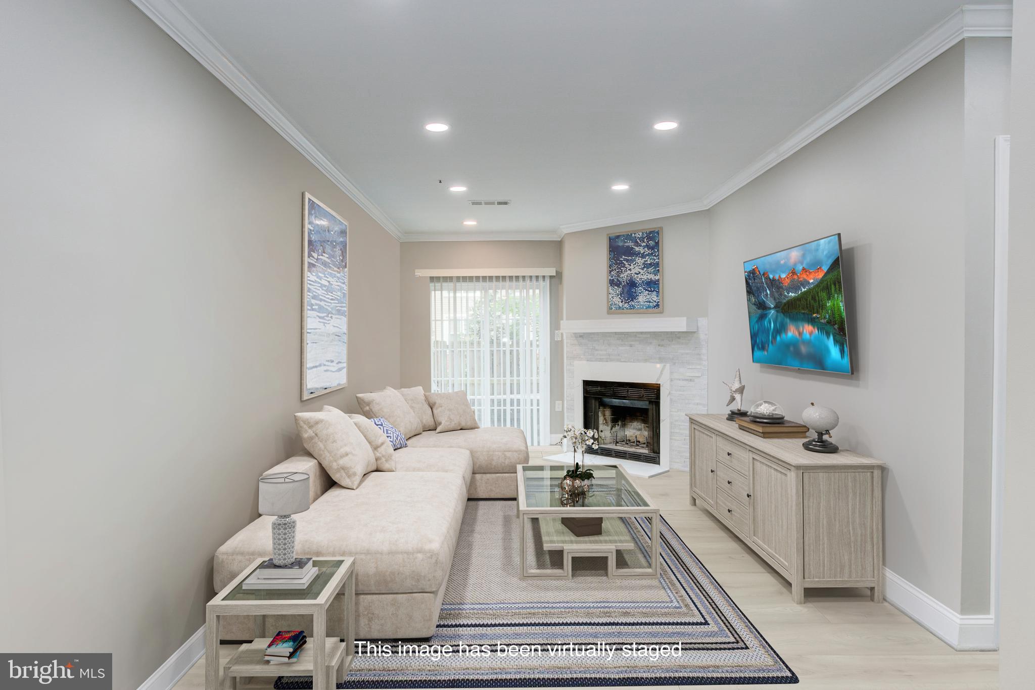 HILLWOOD - Residential