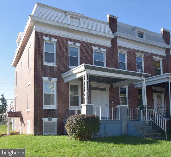 REAL ESTATE AUCTION ON SITE TUES. NOVEMBER 28, 2017 AT 12:30 PM. List price is suggested opening bid only. $5,000 cashier's check required to bid. Home is arranged for 2 apartments. Please contact listing broker's office for full terms, bidder pre-registration form and property details.