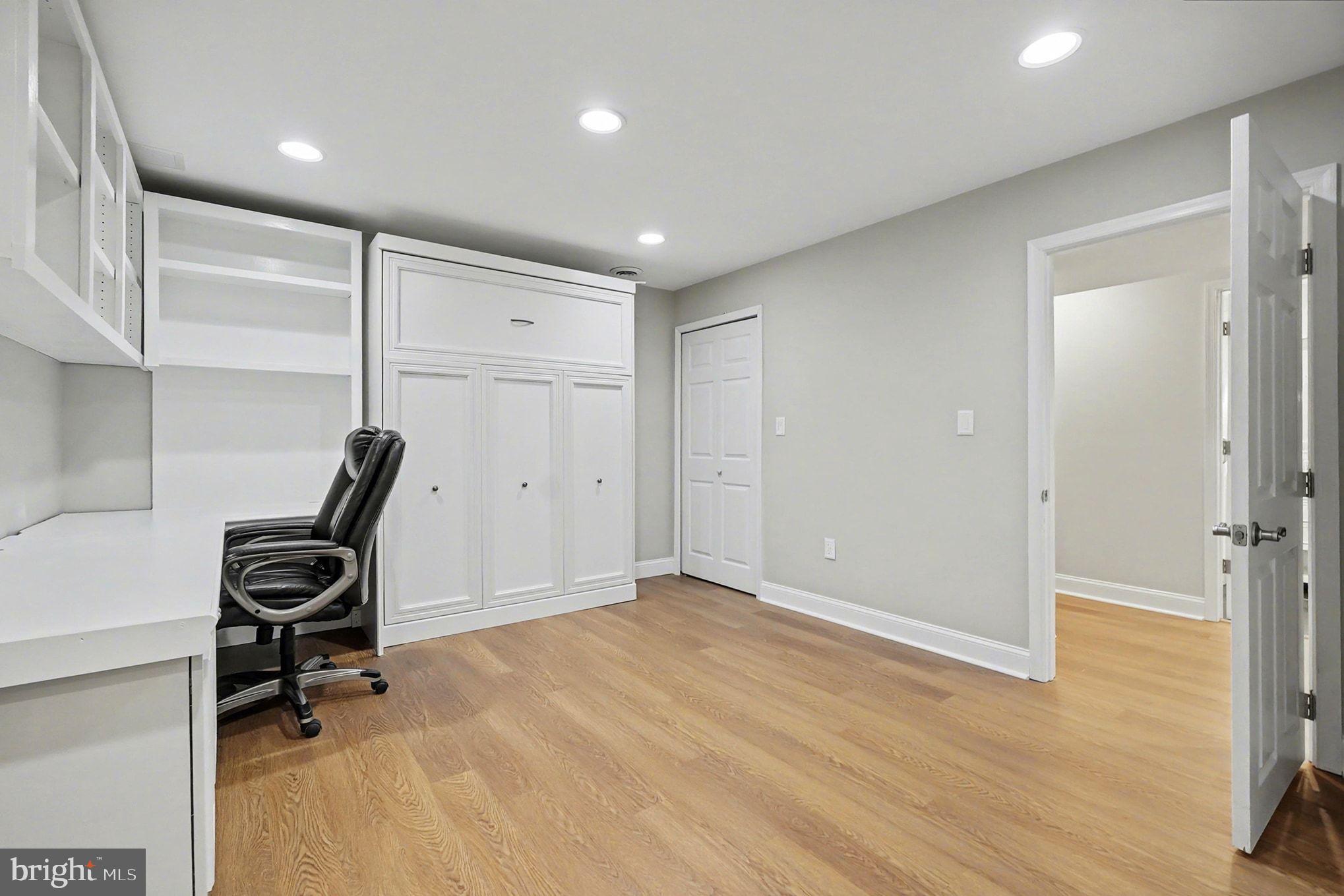 PLEASANT VIEW FARMS - Residential