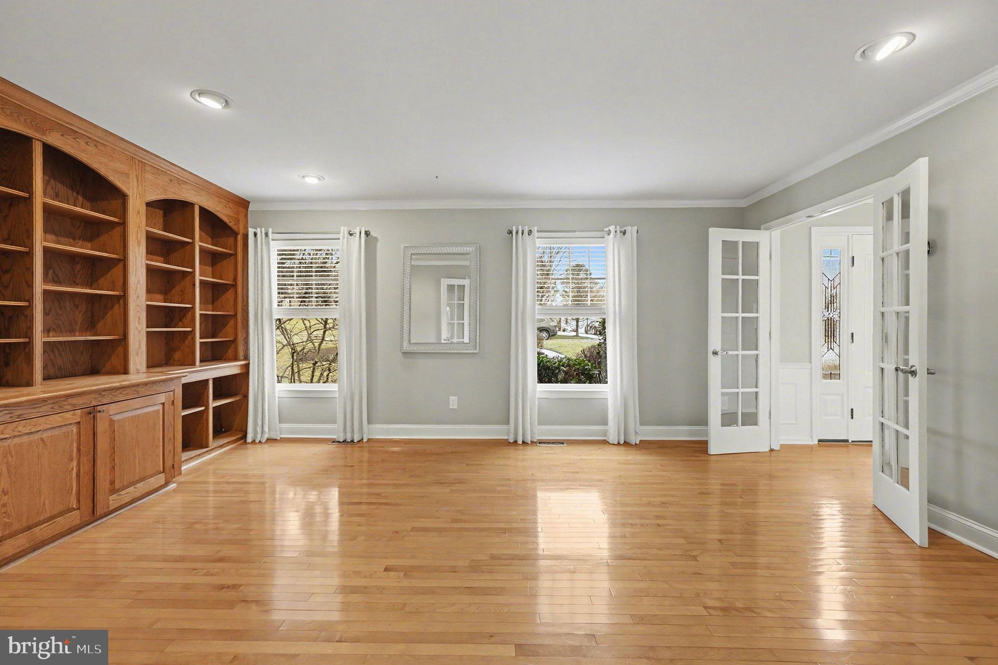 PLEASANT VIEW FARMS - Residential