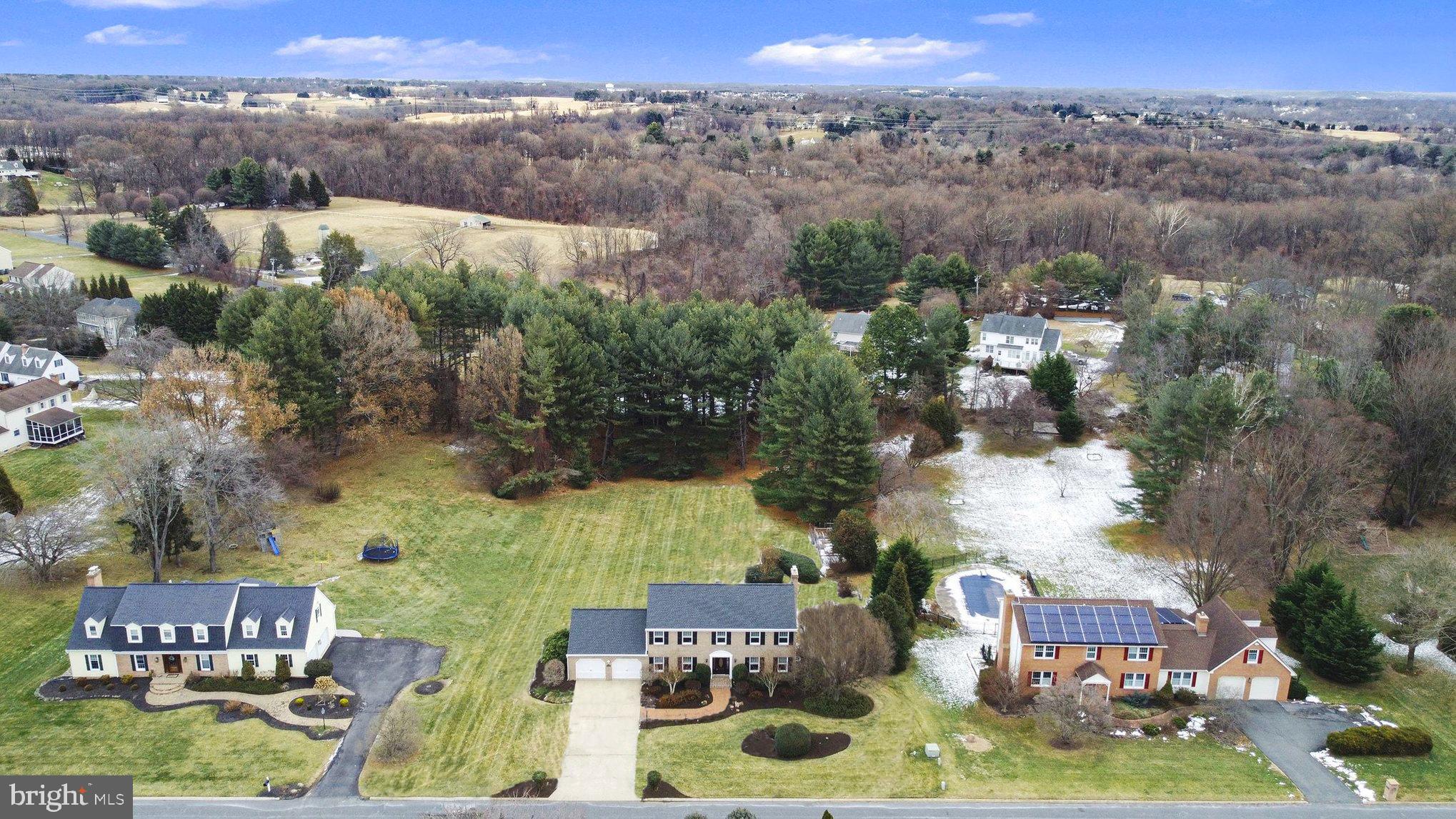 PLEASANT VIEW FARMS - Residential