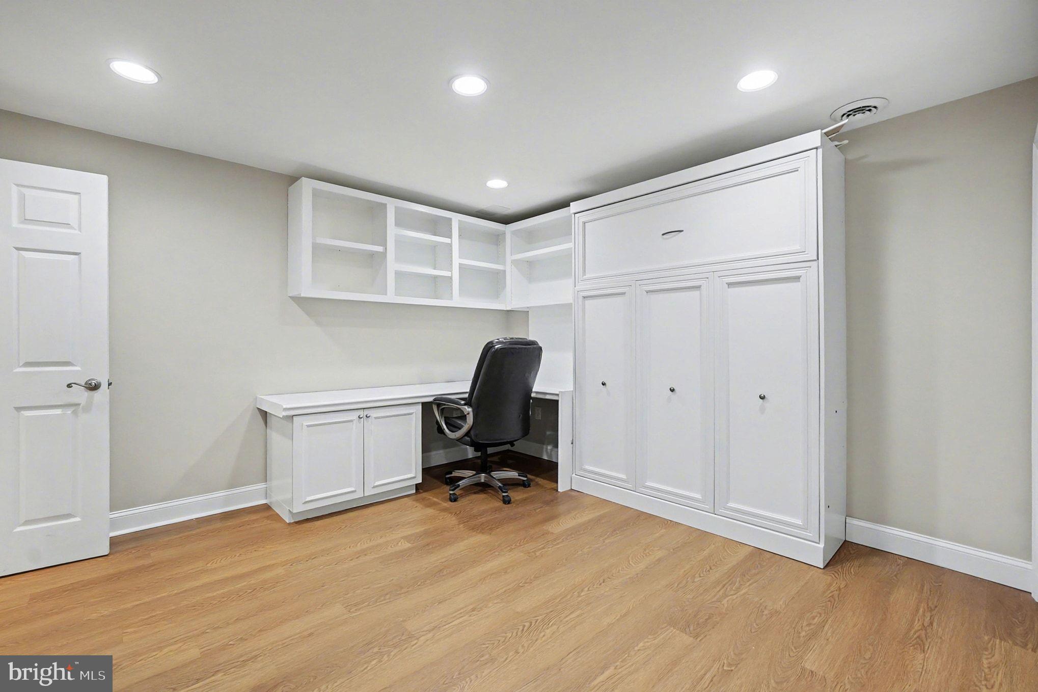 PLEASANT VIEW FARMS - Residential