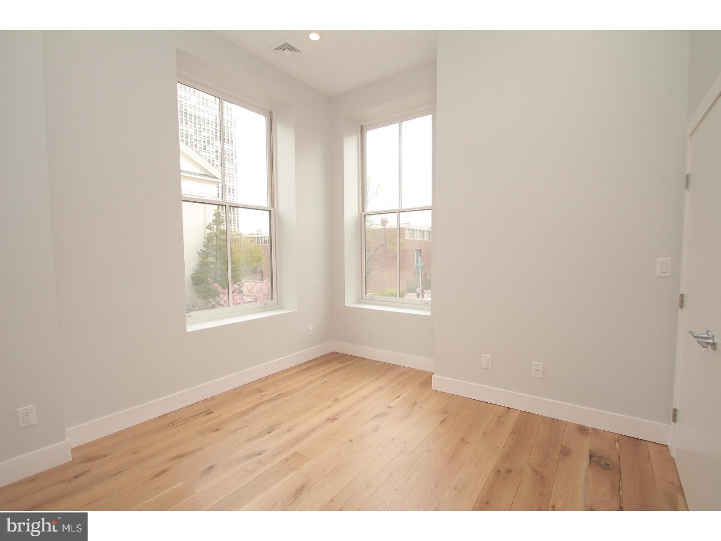 OLD CITY - Residential Lease