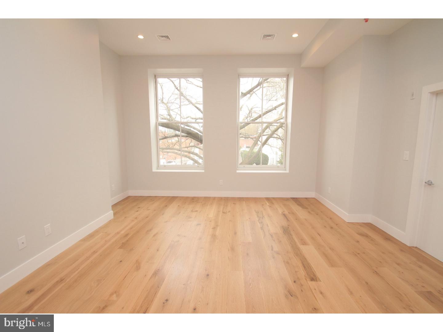 OLD CITY - Residential Lease