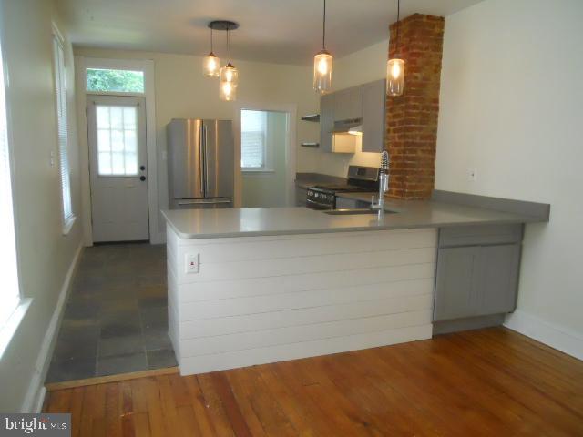 306 W COLD SPRING LANE