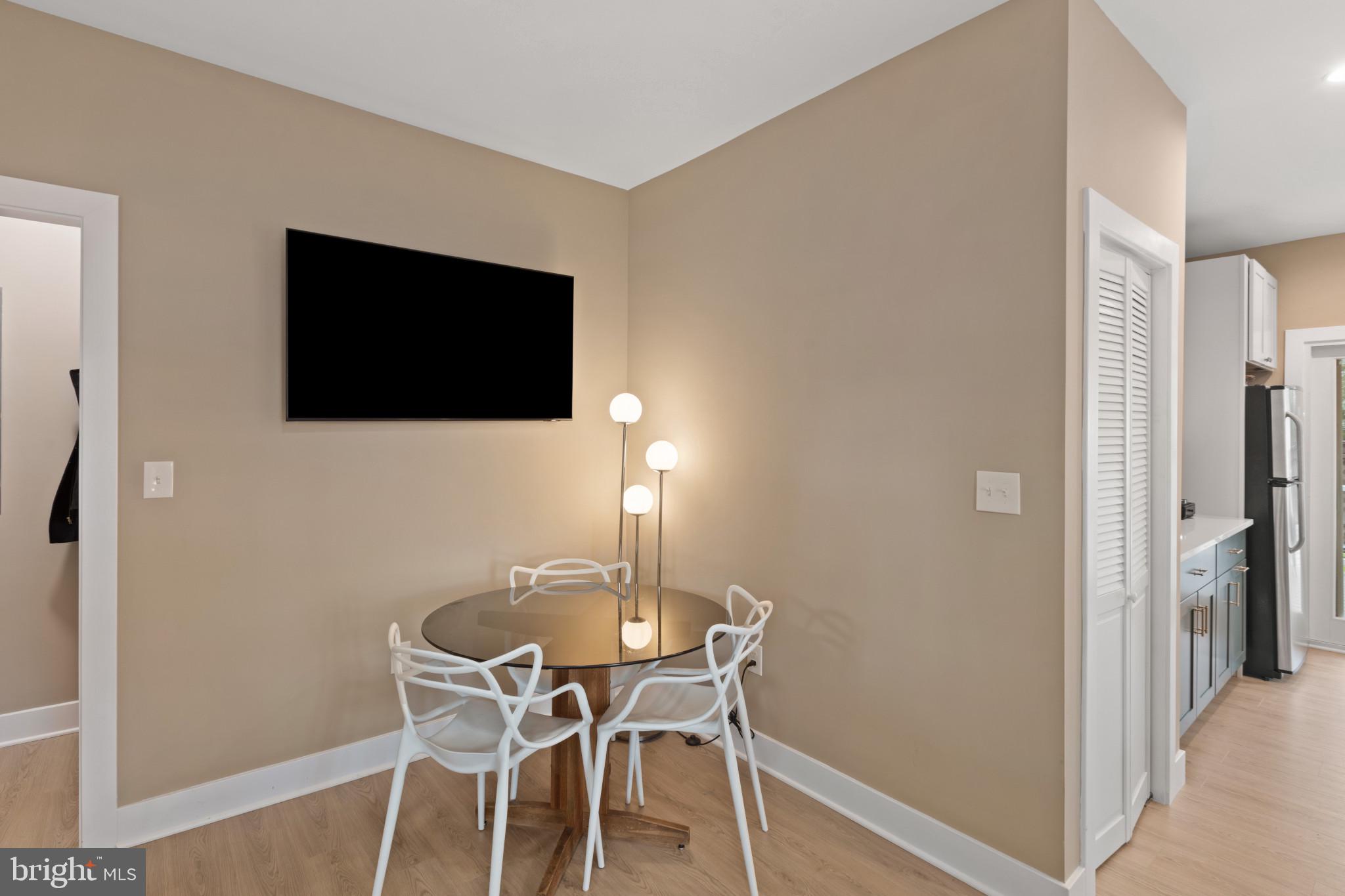 EDMONSTON - Residential Lease