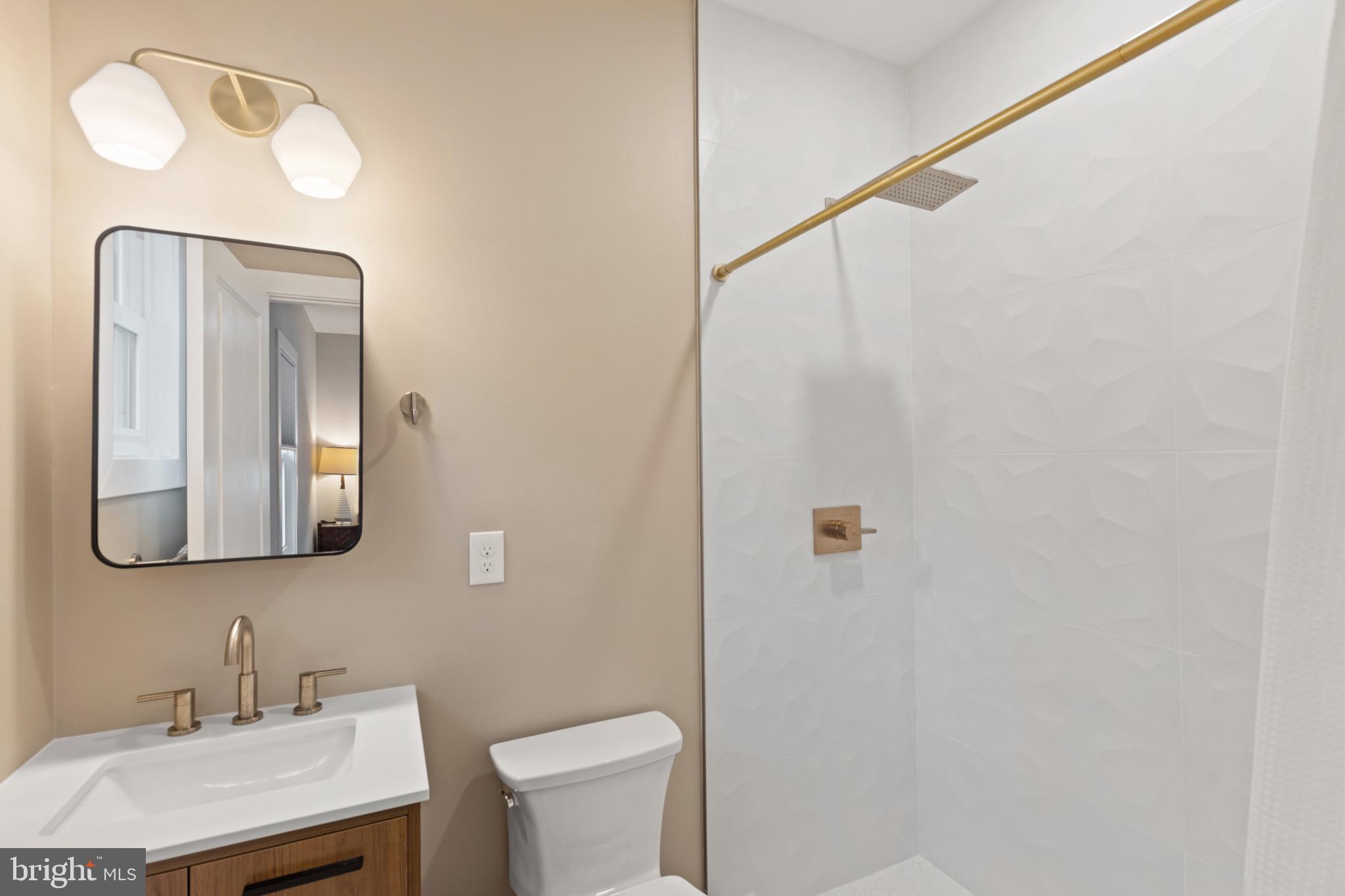 EDMONSTON - Residential Lease