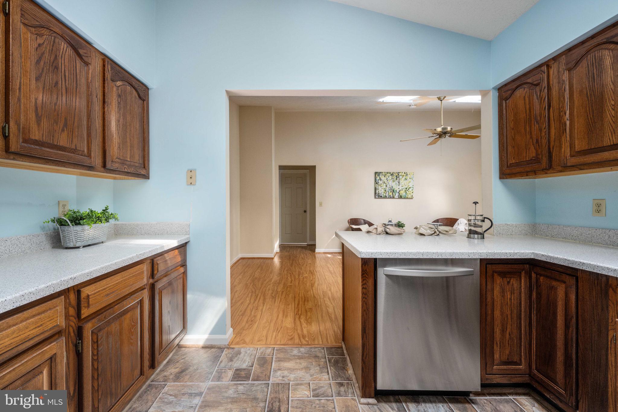 LAKE WILDERNESS - Residential